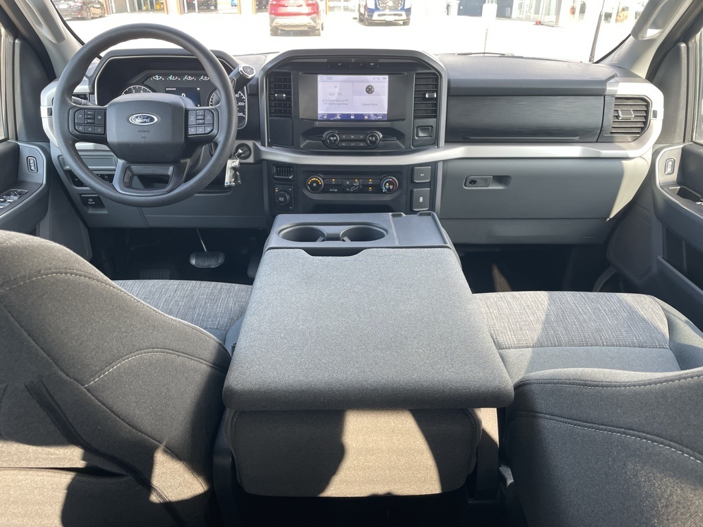 2023 Ford F-150 XLT photo 14