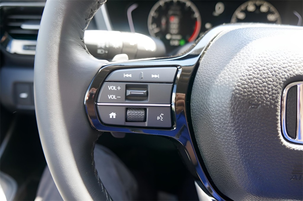 2025 Honda Pilot EX-L photo 13