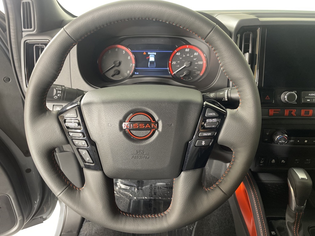 2025 Nissan Frontier PRO-4X photo 19