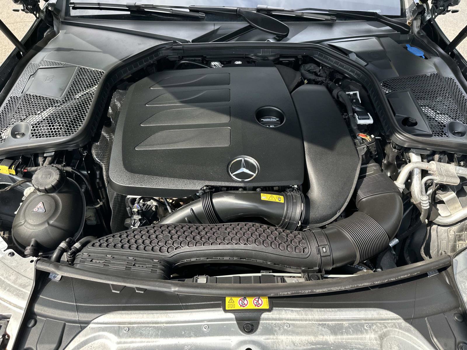 2023 Mercedes Benz C 300 4MATIC photo 9