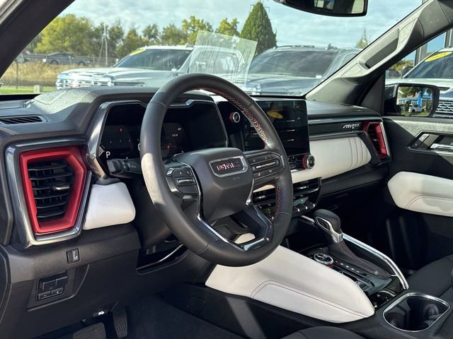 2024 Gmc Canyon AT4X photo 10