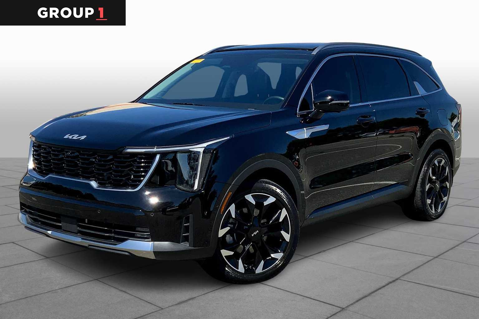 2025 Kia Sorento SX's photo
