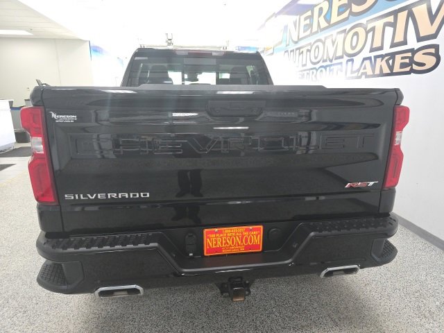 2024 Chevrolet Silverado 1500 RST photo 4