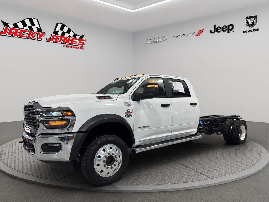 2025 RAM Ram 5500 Chassis Cab Big Horn's photo