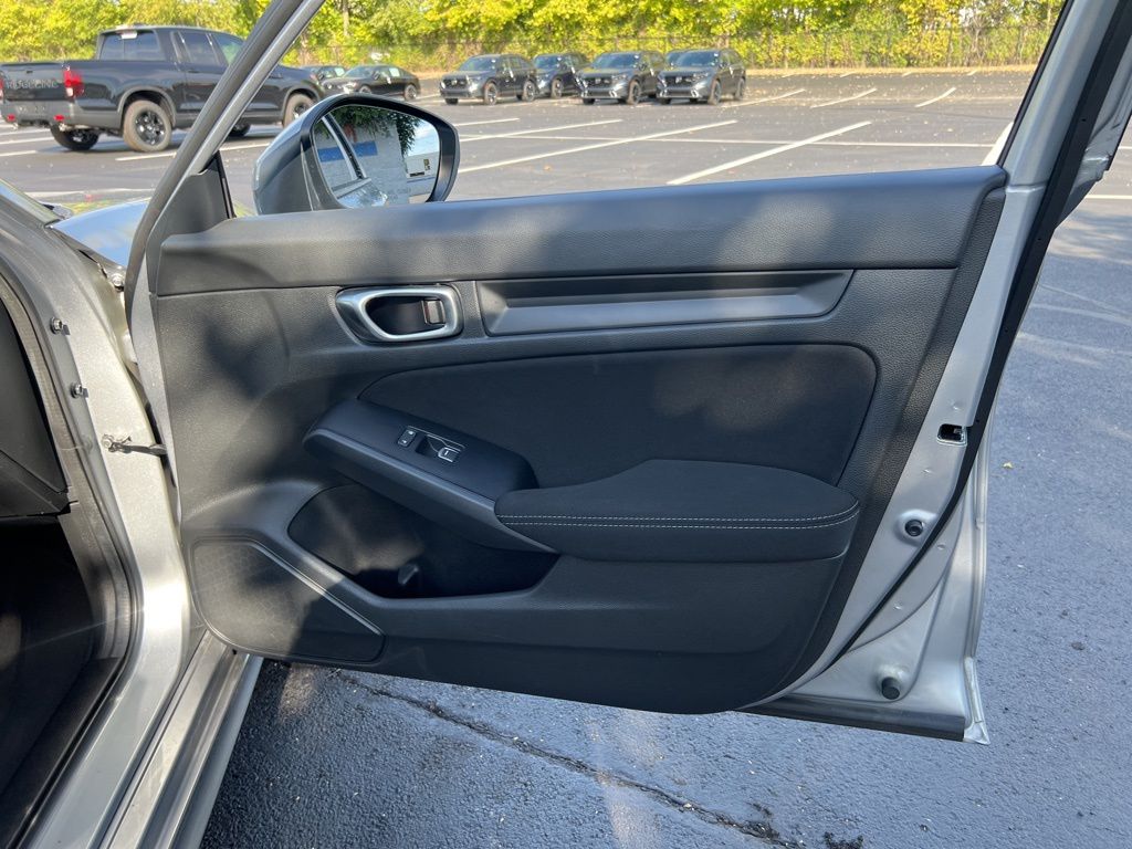 2023 Honda Civic LX photo 25