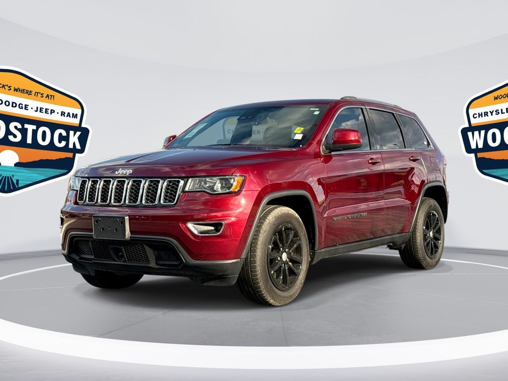 2021 Jeep Grand Cherokee Laredo E's photo