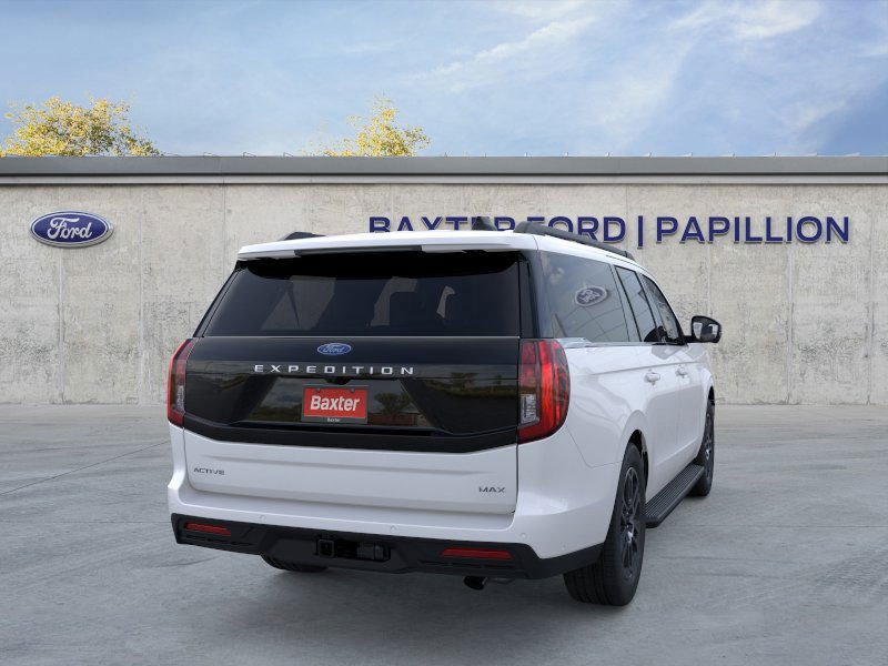 2025 Ford Expedition MAX photo 16