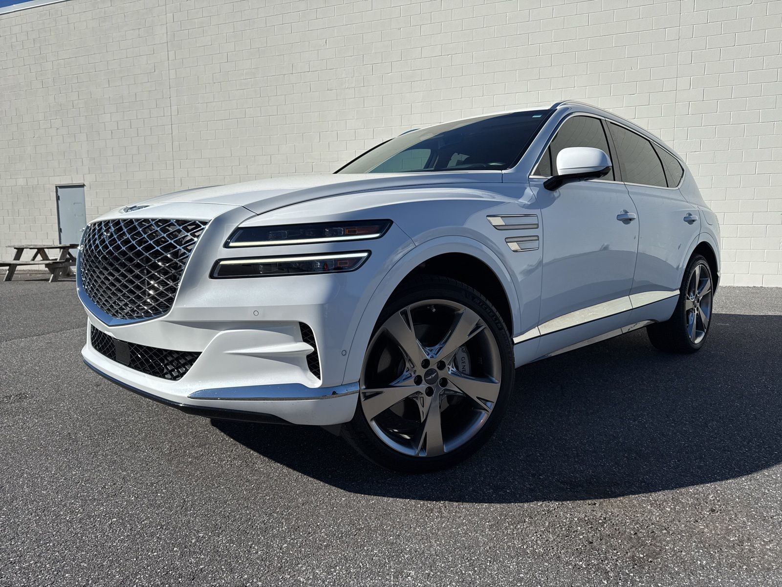 2023 GENESIS GV80's photo