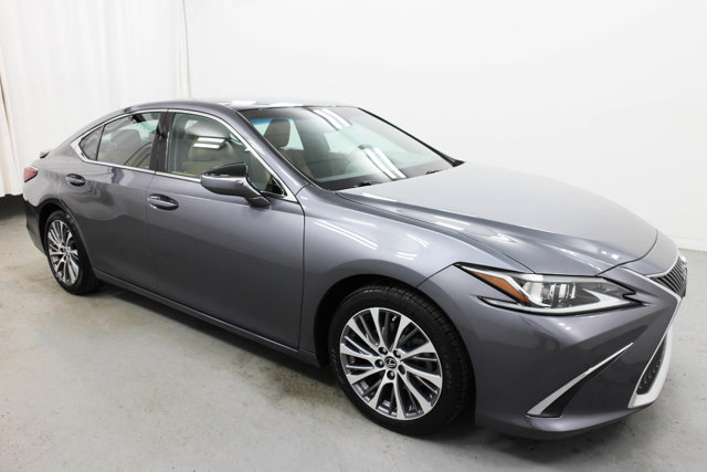 2021 Lexus ES 350 photo 2