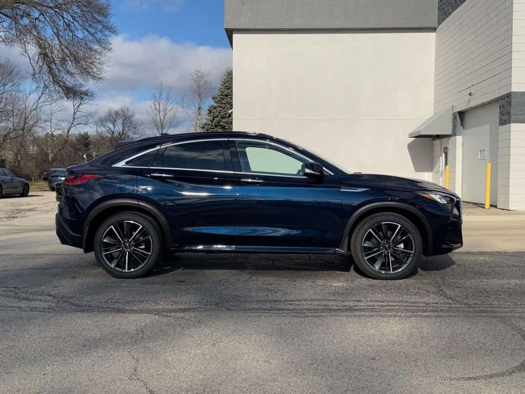 2025 Infiniti QX55 Luxe photo 2