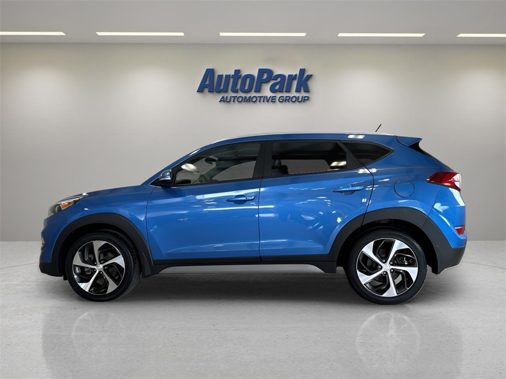 2017 Hyundai Tucson Sport photo 4
