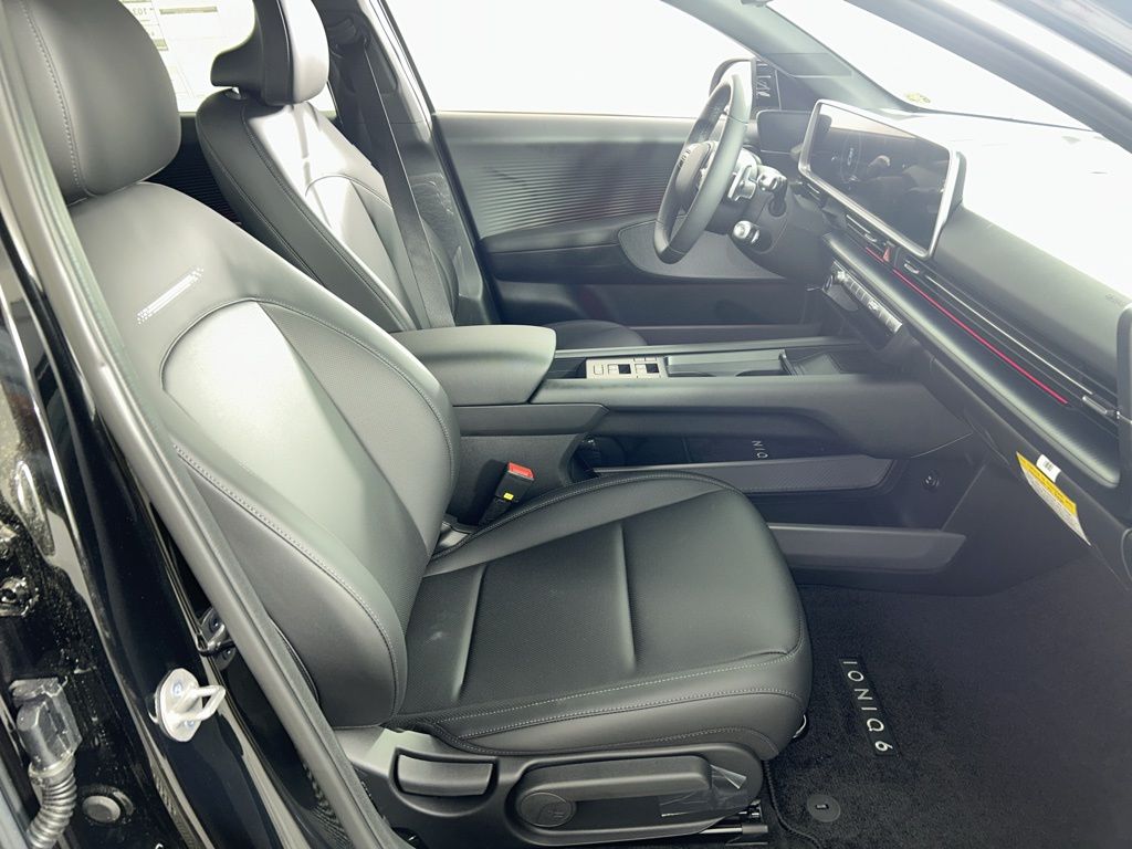 2024 Hyundai Ioniq 6 SEL photo 10