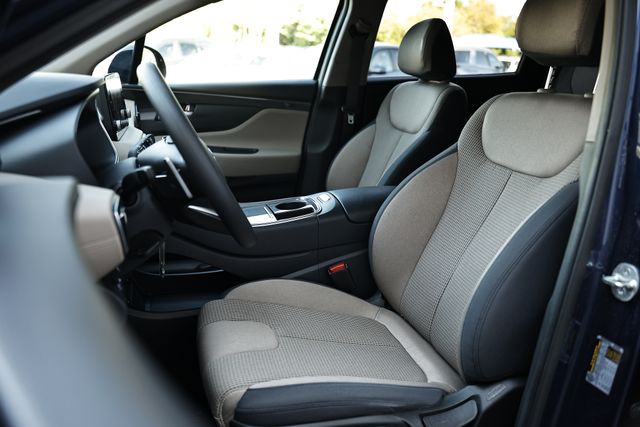 2023 Hyundai Santa Fe SE photo 19