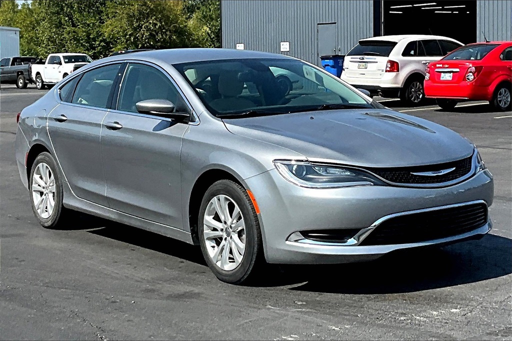 2015 Chrysler 200