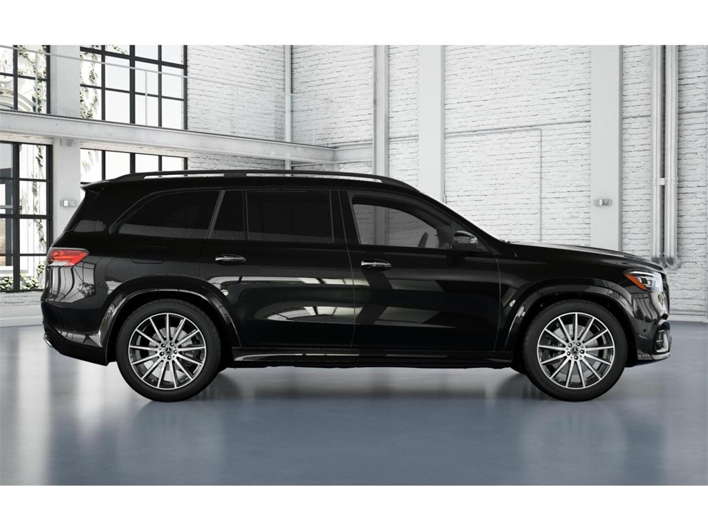 2025 Mercedes Benz GLS 450 4MATIC photo 2
