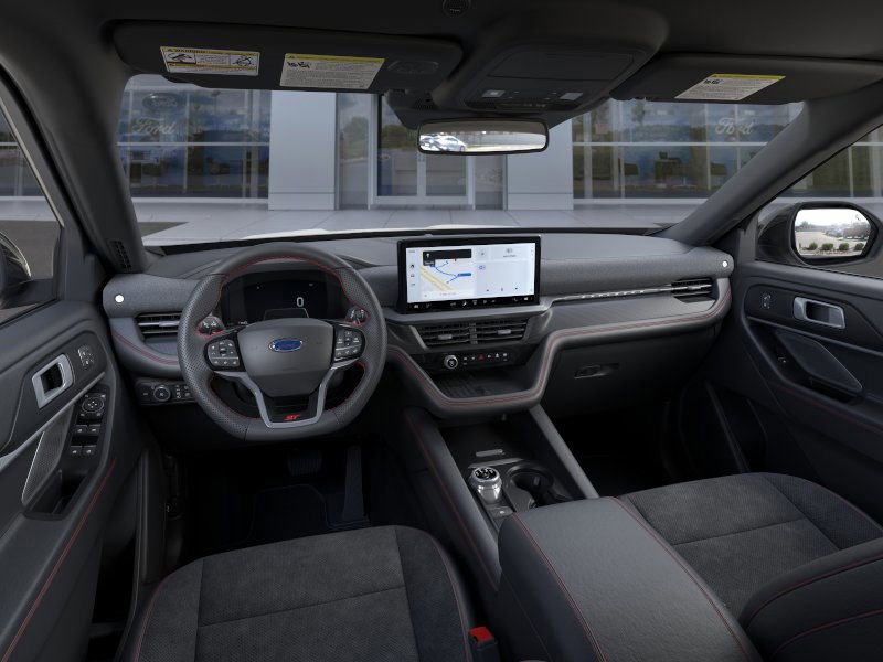 2025 Ford Explorer ST photo 8