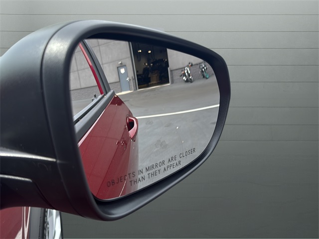 2025 Chevrolet Trax LS photo 9