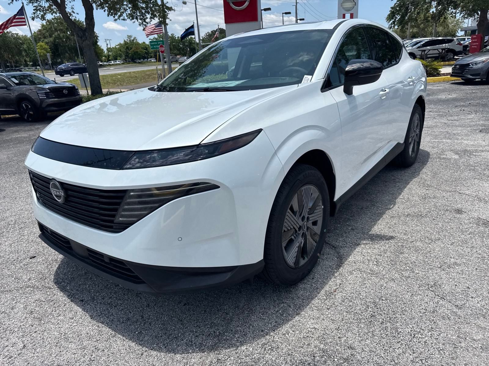 2025 Nissan Murano SL photo 2