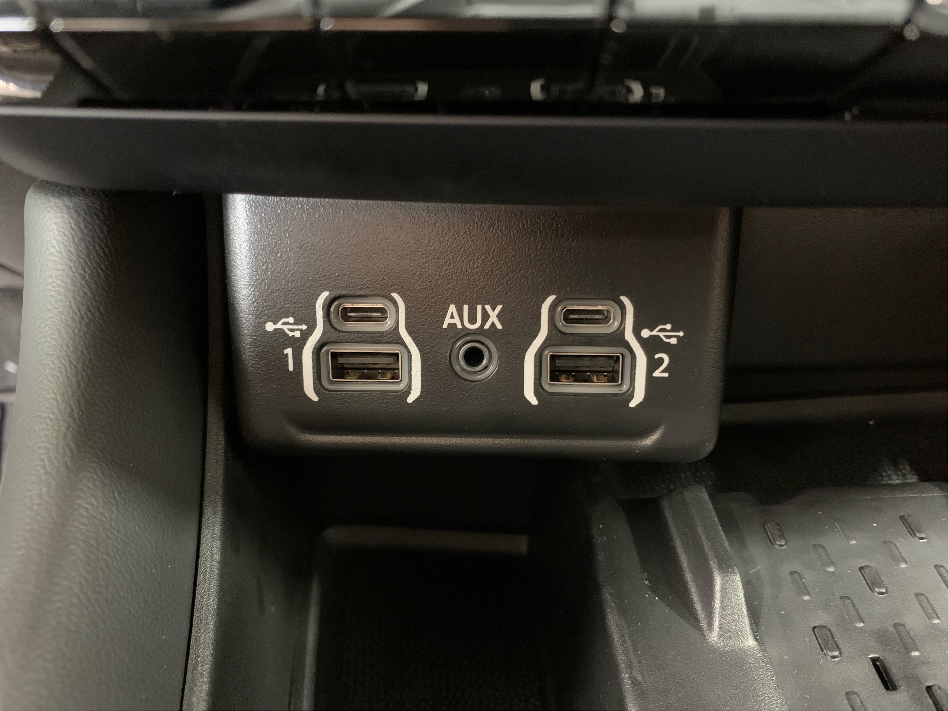 2025 Dodge Durango GT Plus photo 9
