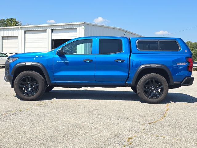 2024 Chevrolet Colorado Trail Boss photo 2