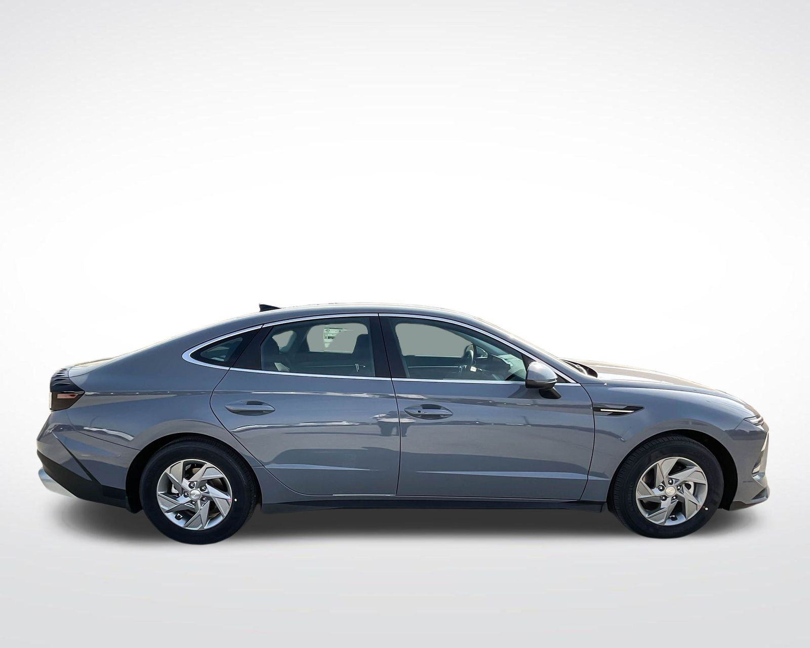 2025 Hyundai Sonata SE photo 4