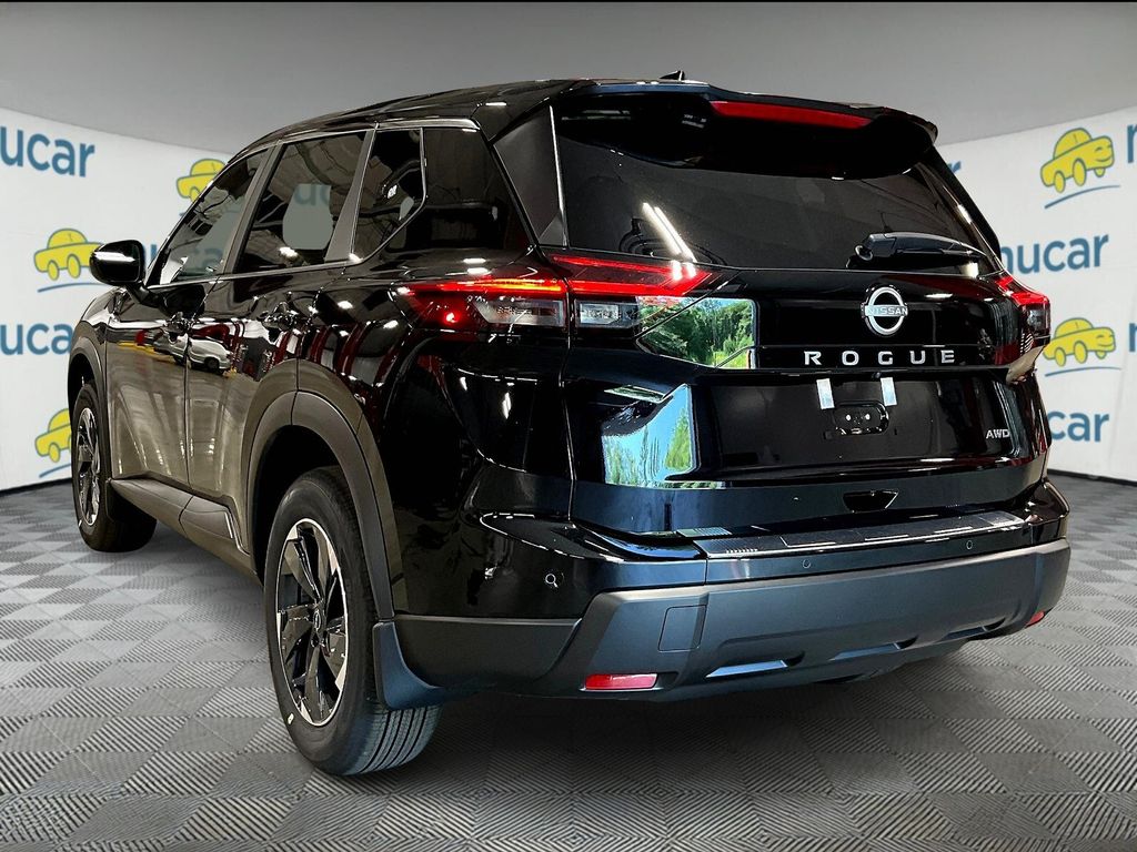 2026 Nissan Rogue SV photo 3