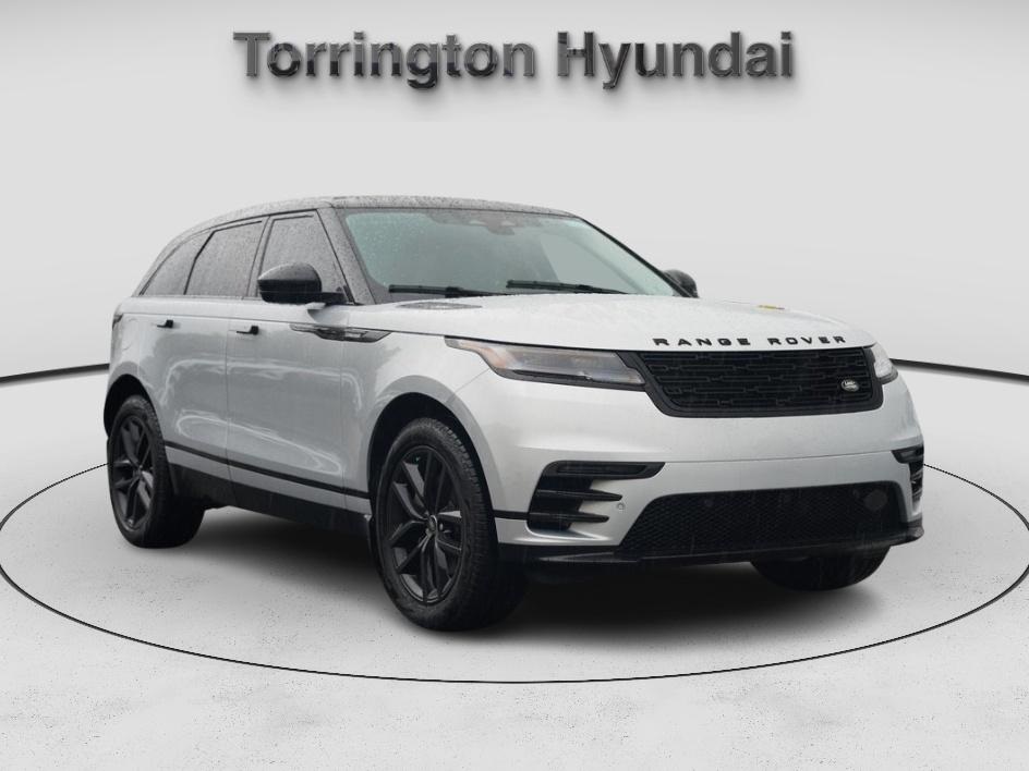 2025 Land Rover Range Rover Velar Dynamic SE