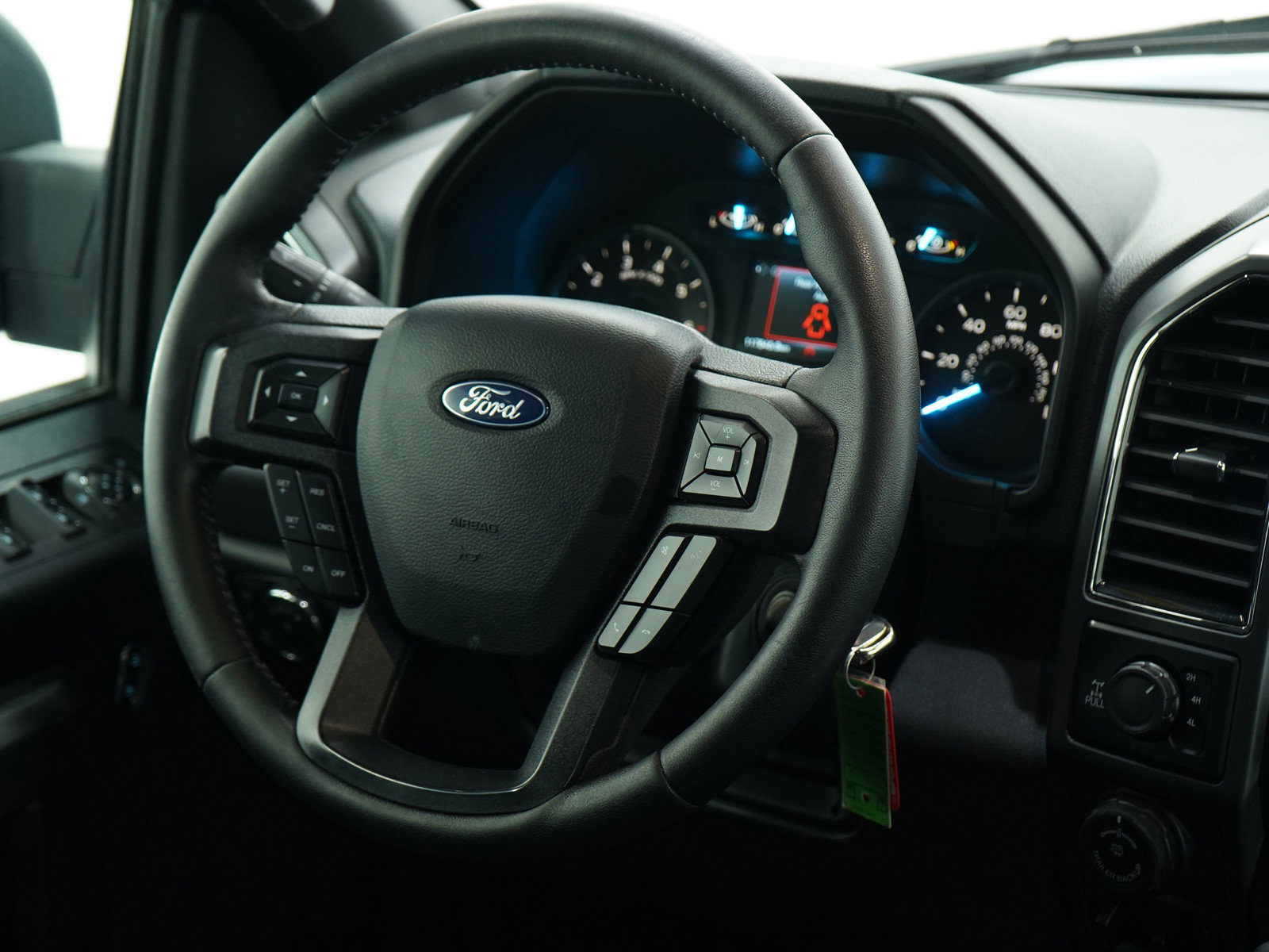 2019 Ford F-150 XLT photo 12