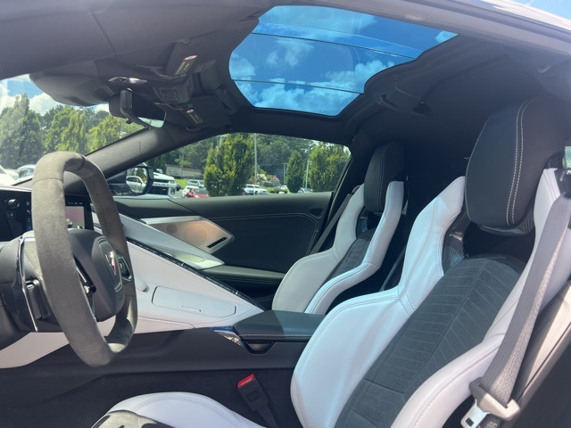 2024 Chevrolet Corvette Stingray photo 18