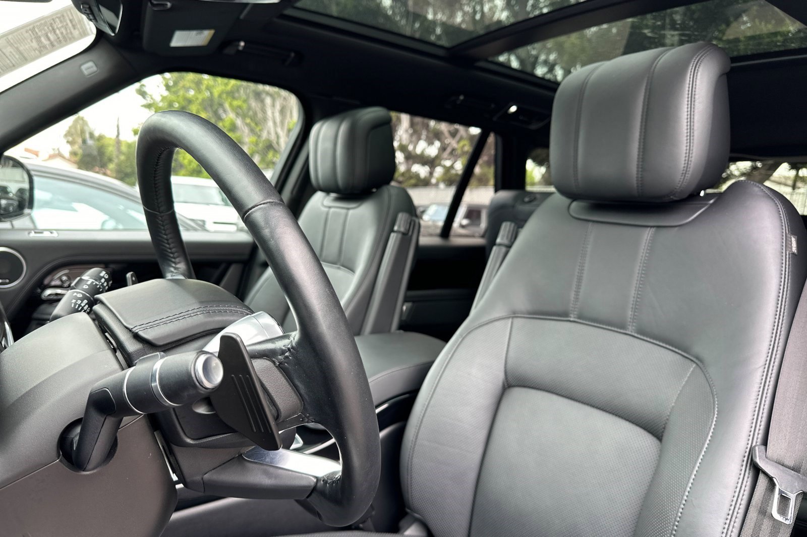 2021 Land Rover Range Rover HSE Westminster Edition photo 5