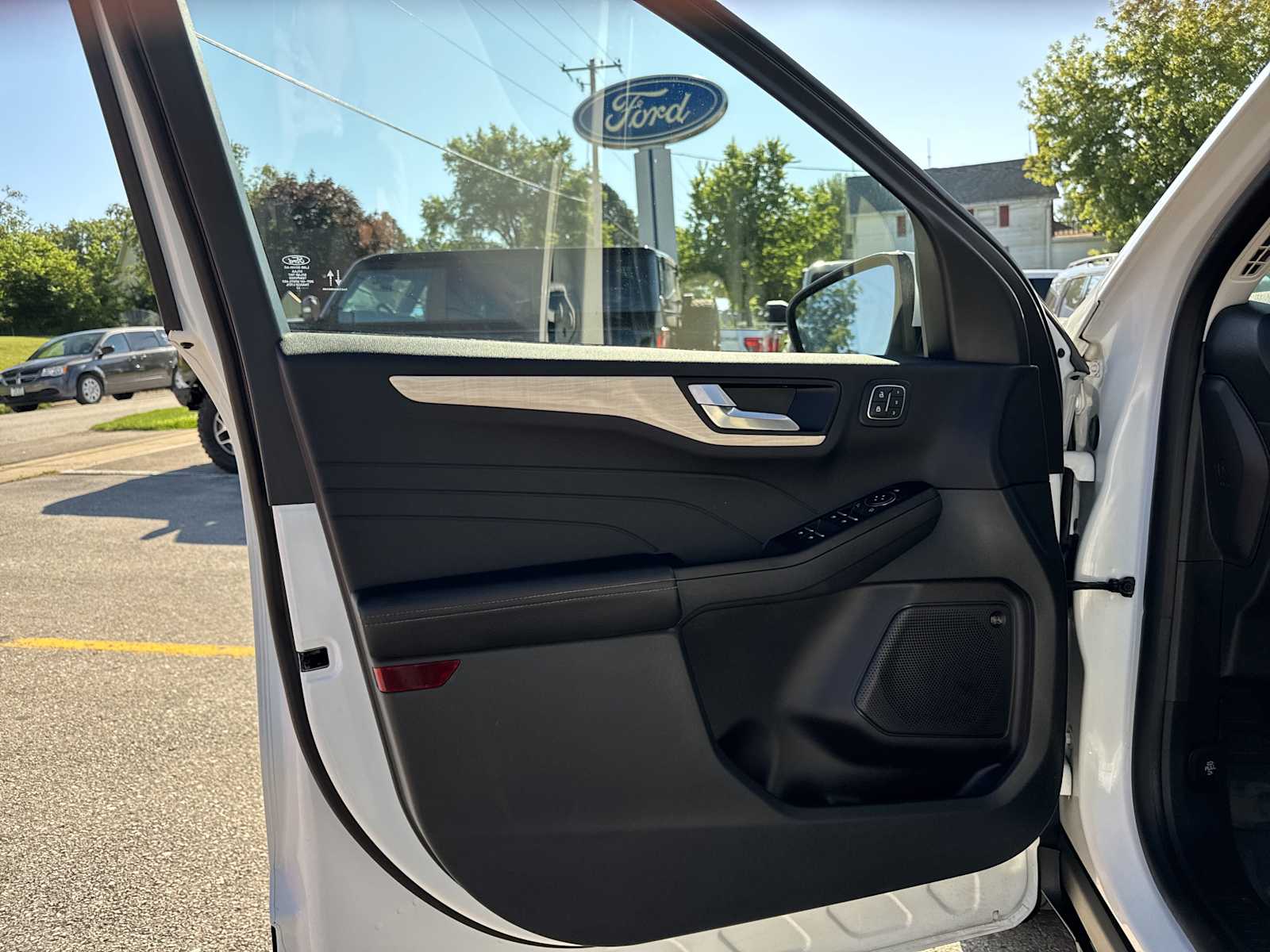 2022 Ford Escape Titanium photo 15