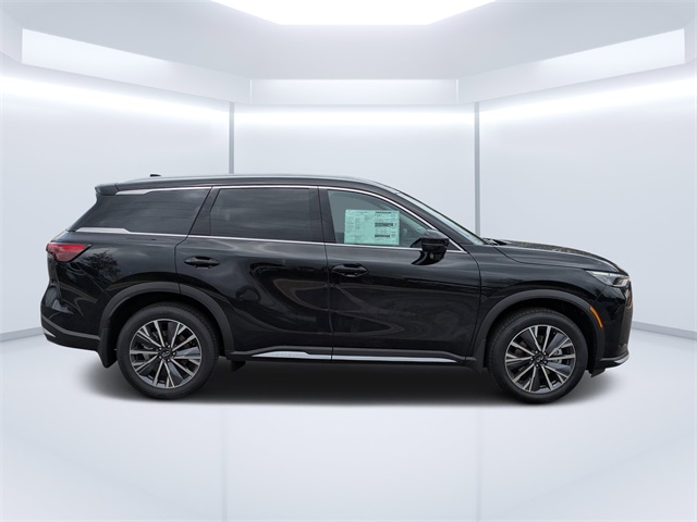 2026 Infiniti QX60 Luxe photo 2