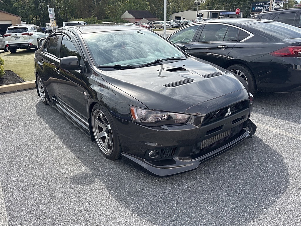 2014 Mitsubishi Lancer Evolution GSR photo 2
