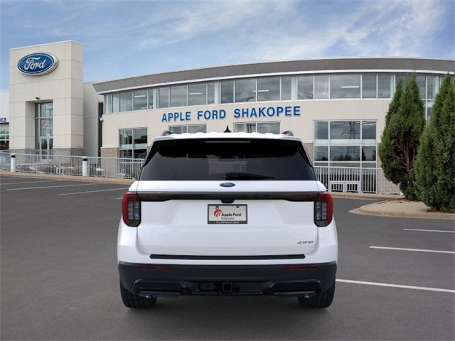 2025 Ford Explorer ST-Line photo 3