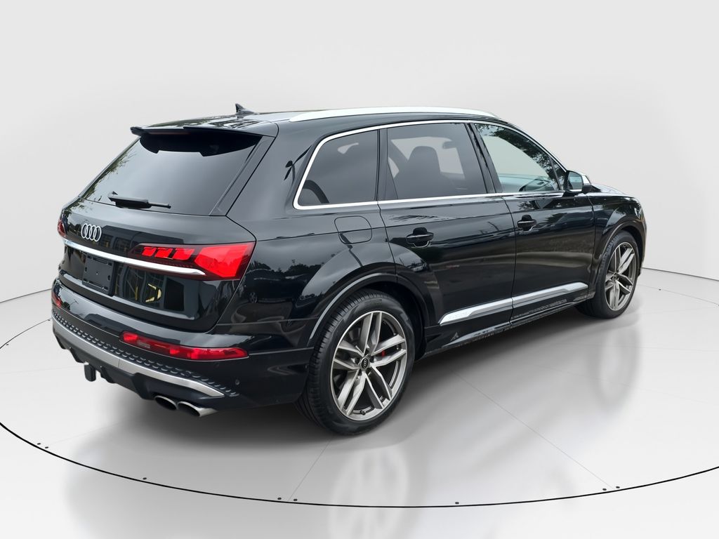 2025 Audi SQ7 Prestige photo 3