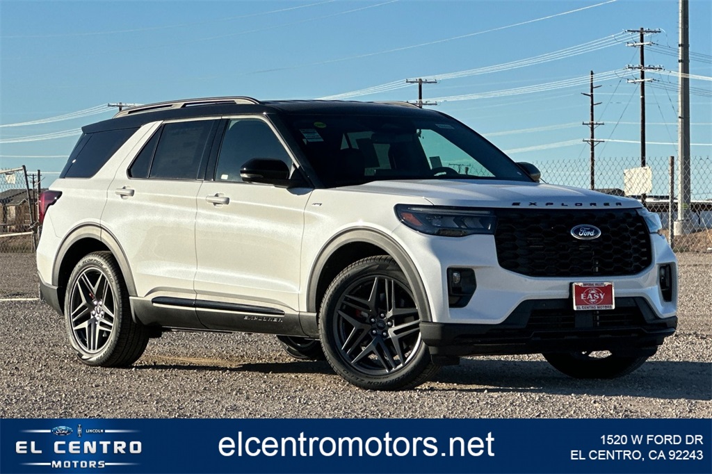 2026 Ford Explorer ST-LINE's photo