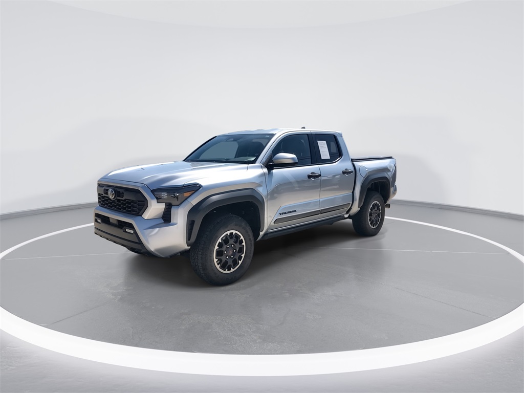 2025 Toyota Tacoma TRD Off-Road photo 4
