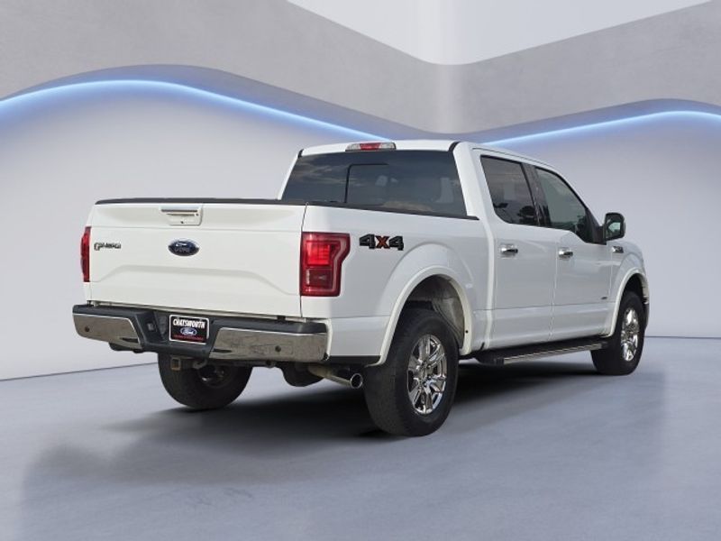 2015 Ford F-150 Lariat photo 3