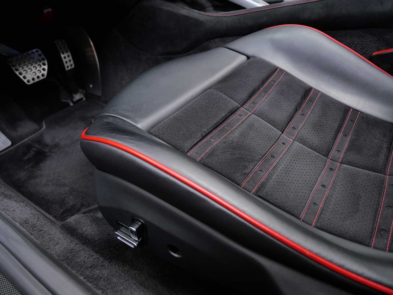 2022 Ferrari Portofino M photo 19
