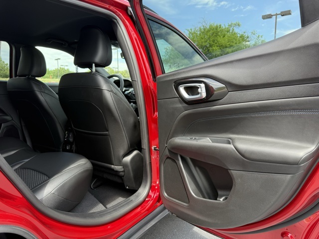 2025 Jeep Compass Latitude photo 11