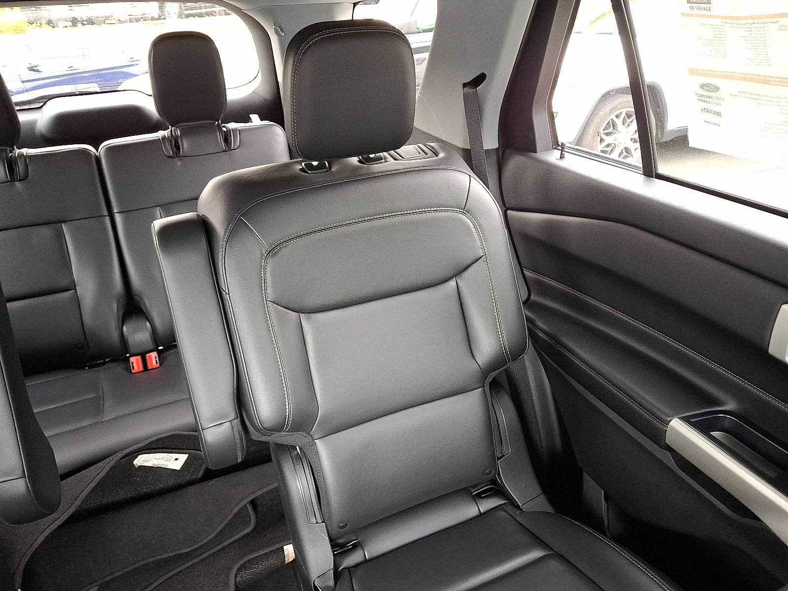 2022 Ford Explorer XLT photo 20