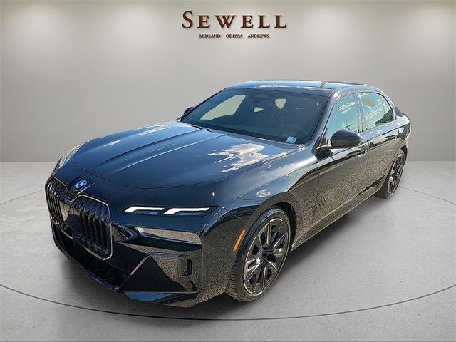 2026 BMW 7 Series 760i's photo