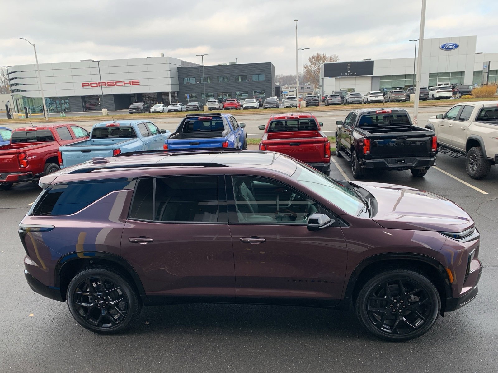 2026 Chevrolet Traverse RS photo 4