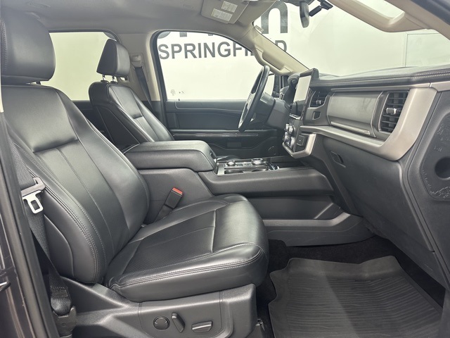 2022 Ford Expedition MAX XLT photo 8