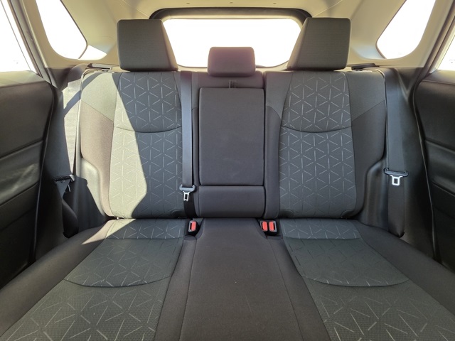 2024 Toyota RAV4 XLE photo 14