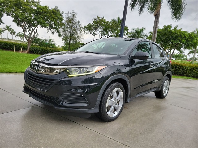 2021 Honda HR-V LX photo 3