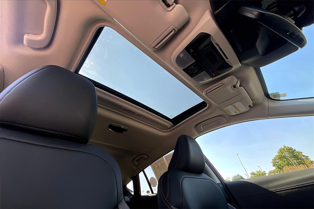2025 Subaru Crosstrek Limited photo 21