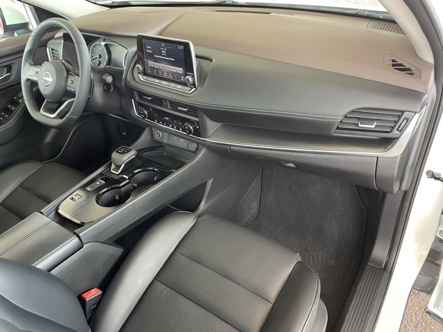 2023 Nissan Rogue SV photo 19
