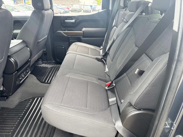 2022 Chevrolet Silverado 1500 RST photo 17