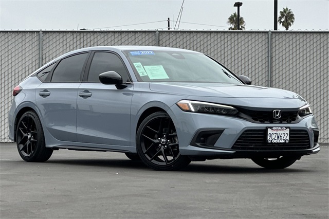 2022 Honda Civic Sport photo 2